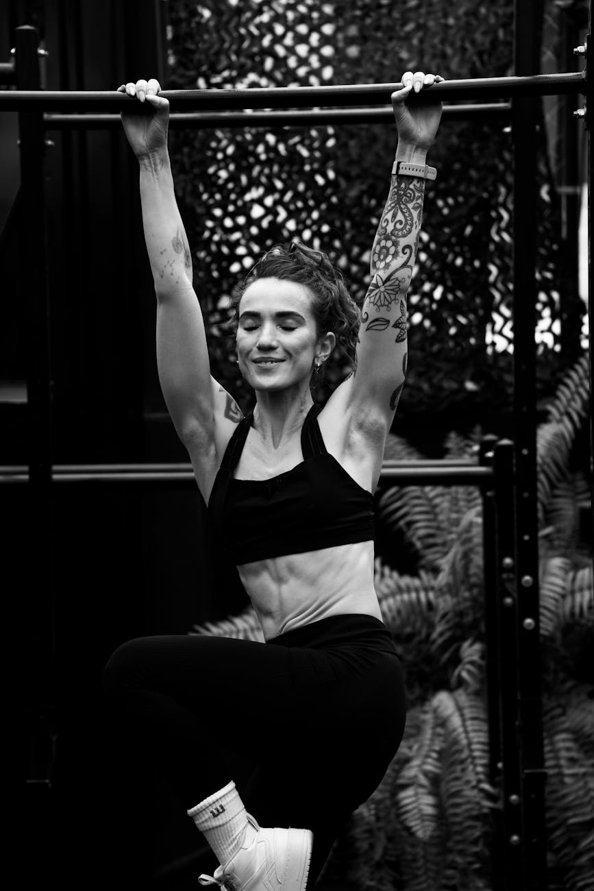 muscular woman exercising